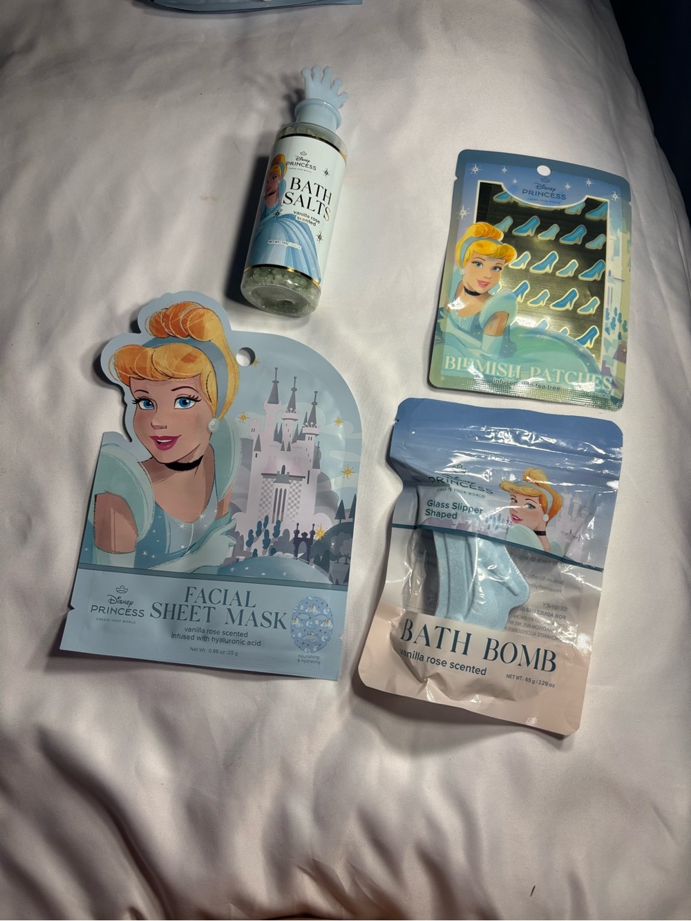 4 New Disney Princess Cinderella Skincare Gift Set - Light Blue